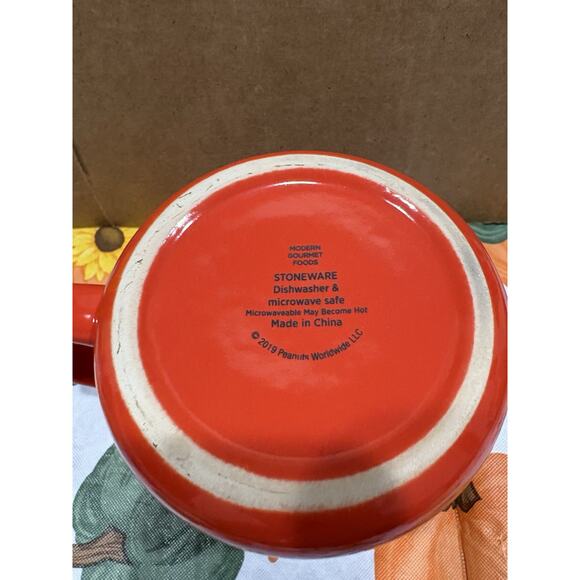 Peanuts Snoopy Woodstock Love Christmas Cocoa Coffee Soup Large Mug 24oz. - Picture 2 of 2